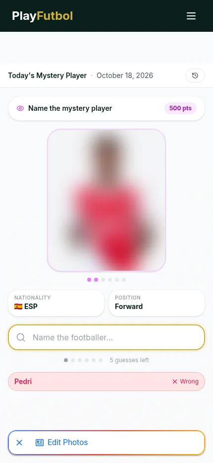 Guess the Footballer on a phone, October 18, 2026: after one wrong guess the photo is a little sharper, the Position clue reads Forward and 5 guesses are left