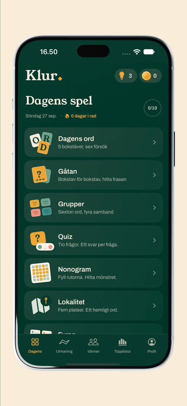 Klur's Dagens spel screen listing Dagens ord, Gåtan, Grupper, Quiz, Nonogram and Lokalitet with a 0 of 10 counter