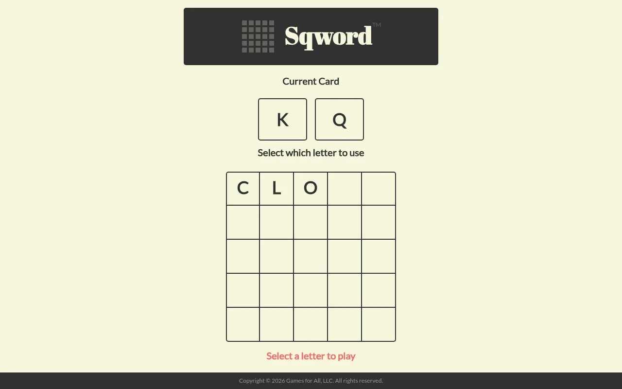 Sqword mid-game: C, L and O placed across the top row of the 5 by 5 grid, with a two-letter card offering K or Q to choose from