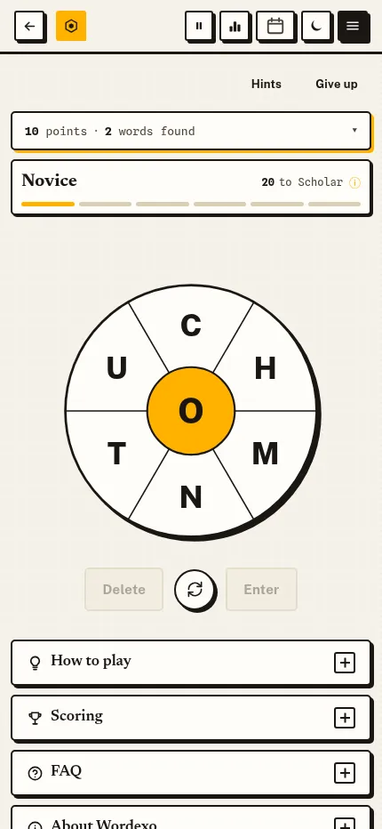 Wordexo at phone size: the seven-letter wheel with O in the centre, 10 points and 2 words found, with How to play, Scoring and FAQ panels below